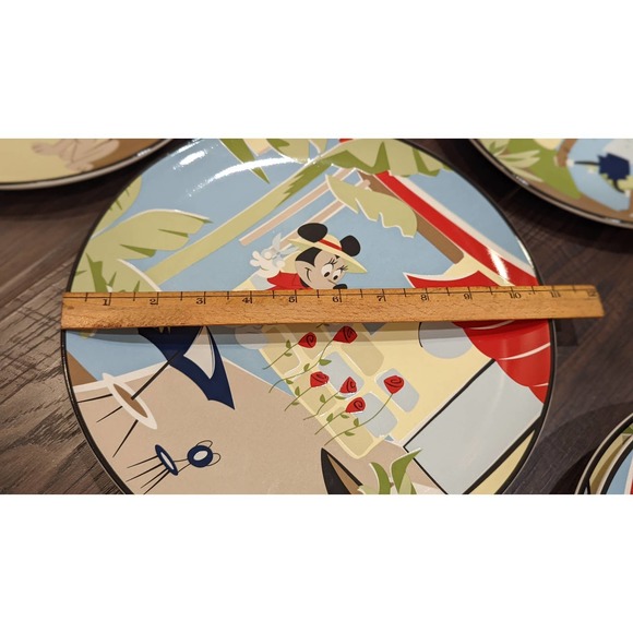 Set Of 4 DISNEY Direct ABSTRACT CERAMIC DINNER Plates-Mickey & Friends - Picture 4 of 5